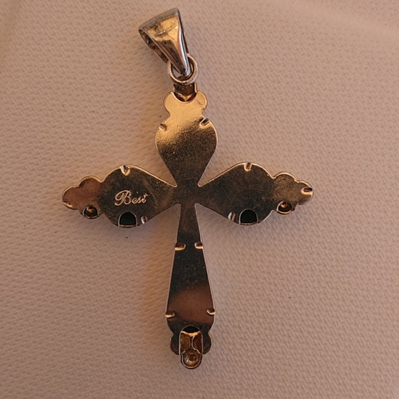 Cross pendant - Picture 2 of 3